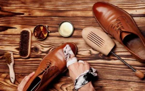 بهترین محصولات برای مراقبت و افزایش عمر کفش چرم مردانه