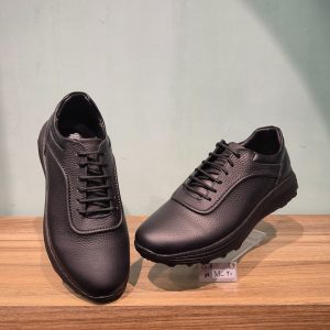 کفش کتونی چرم مردانه آرنی مدل M20
