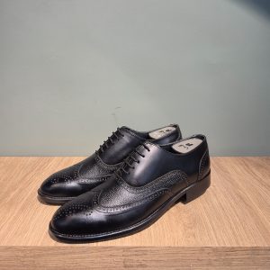 کفش چرم مجلسی مردانه آرنی مدل M56