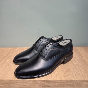 کفش چرم مجلسی مردانه آرنی مدل M60