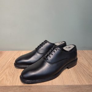 کفش چرم مجلسی مردانه آرنی مدل M8