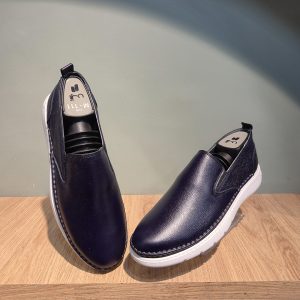 کفش کتونی چرم مردانه آرنی مدل M111
