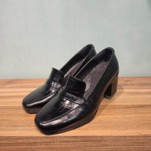 کفش چرم مجلسی پاشنه بلند زنانه مدل F68