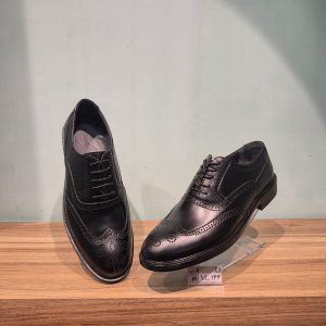 کفش چرم مجلسی مردانه آرنی مدل M144